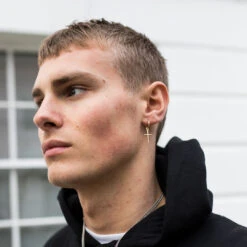 Gold Cross Earring -SERGE DENIMES Shop Gold Cross Earring Model Shot