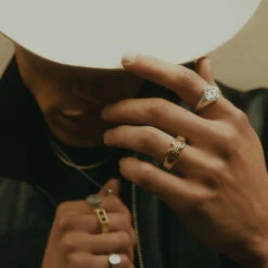 Gold Lasso Ring 15 Gold Lasso Ring -SERGE DENIMES Shop Gold Lasso Silver Spur Ring addeec6d 75c6 44c5 8157 258f72ed9af7