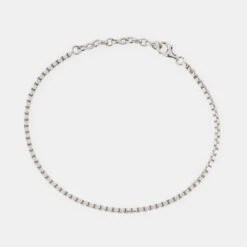 Silver Box Chain Bracelet 15 Silver Box Chain Bracelet -SERGE DENIMES Shop Silver Box Chain Bracelet Product Shot 2 Grey