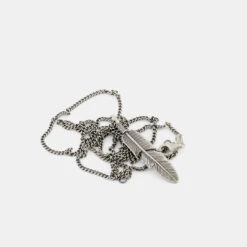 Silver Ethereal Feather Necklace 18 Silver Ethereal Feather Necklace -SERGE DENIMES Shop Silver Ethereal Feather Necklace 4