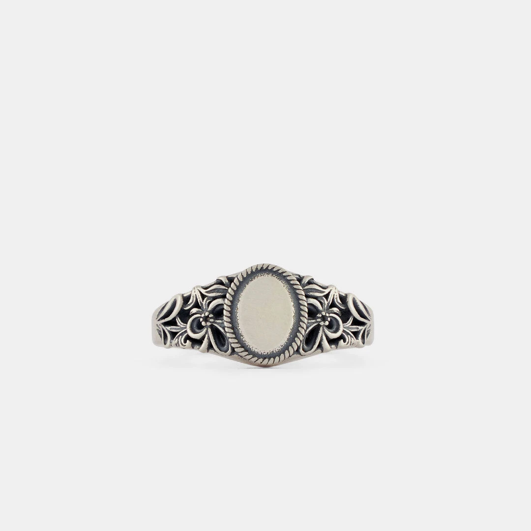 Silver Lace Ring 5 Silver Lace Ring - Image 3