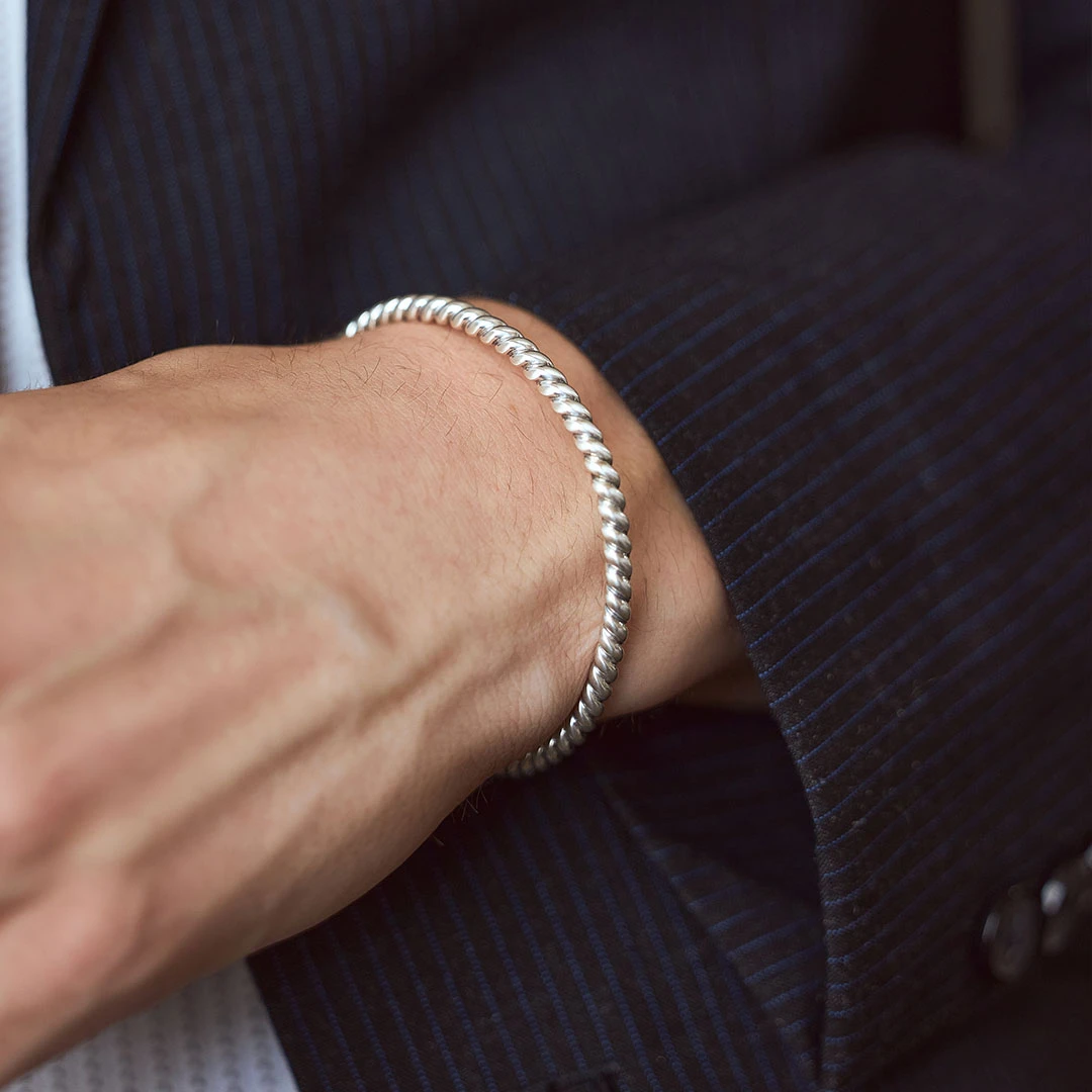 Silver Twist Cuff 9 Silver Twist Cuff - Image 7